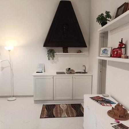 Valerio'S Flat Apartment Pozzuoli Ngoại thất bức ảnh