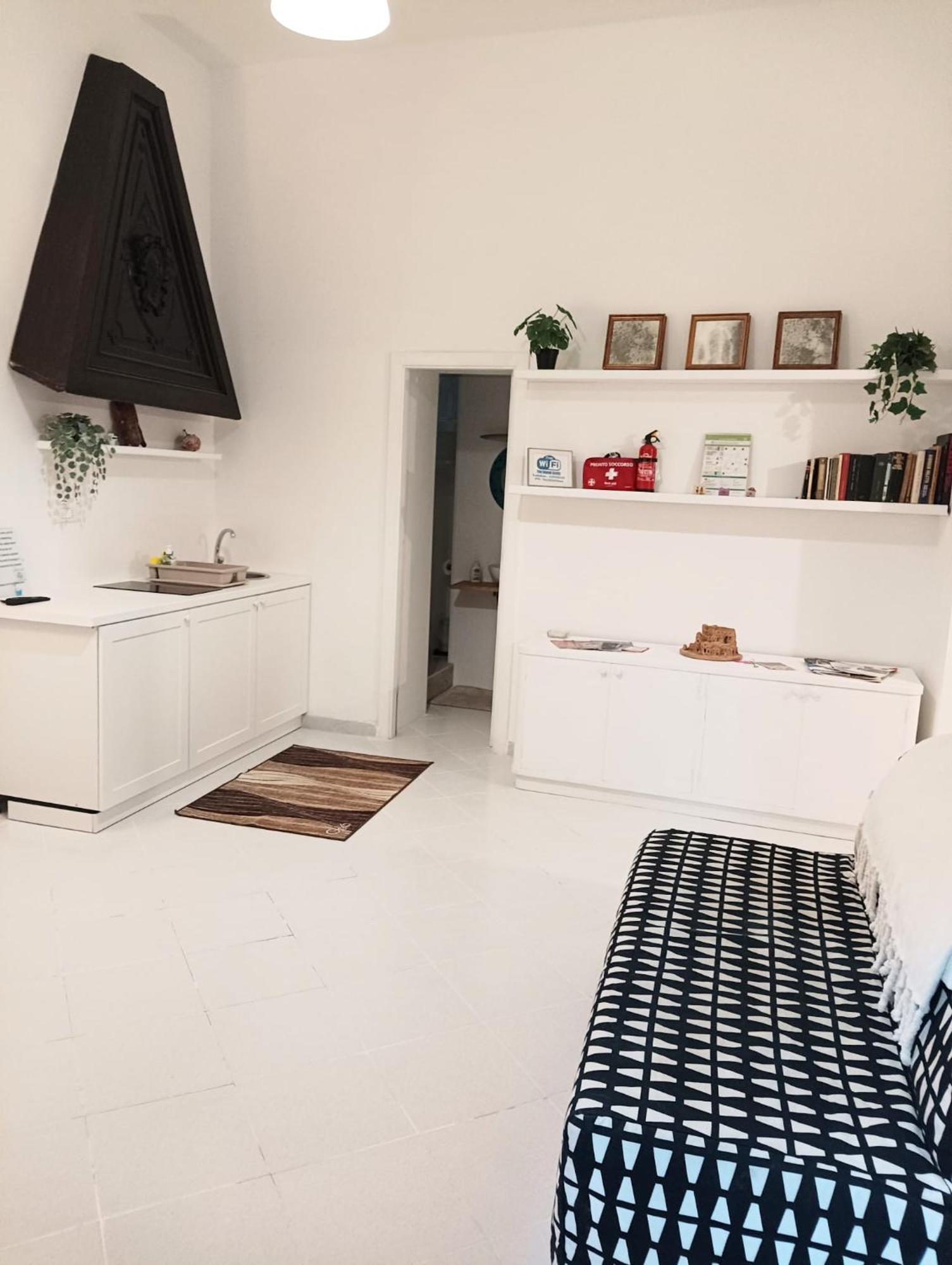 Valerio'S Flat Apartment Pozzuoli Ngoại thất bức ảnh