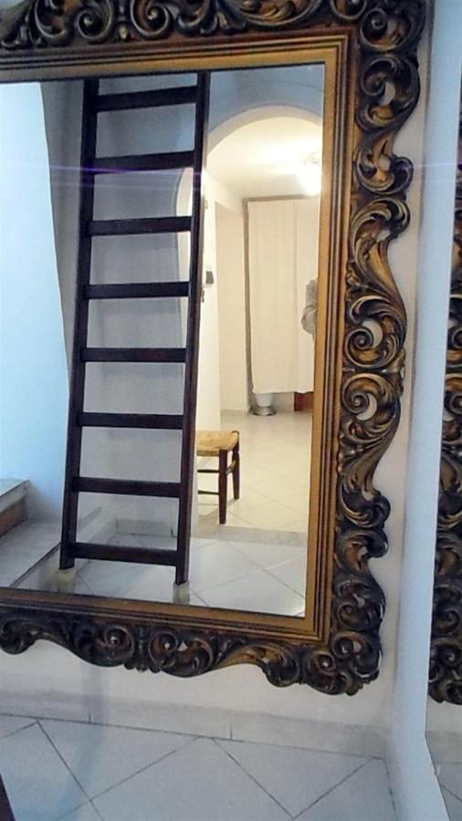 Valerio'S Flat Apartment Pozzuoli Ngoại thất bức ảnh